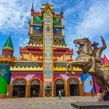 Pousada Ametista - Penha, Sc - 1,5 Km Do Parque Beto Carrero World เปงญา ภายนอก รูปภาพ